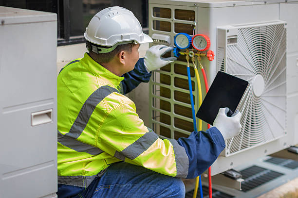 Professional Hvac Installation technician working in New London, OH